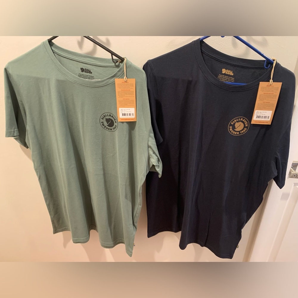 Lot of 2 Fjallraven 1960 Logo T Shirts NWT Mens XL Navy & Green